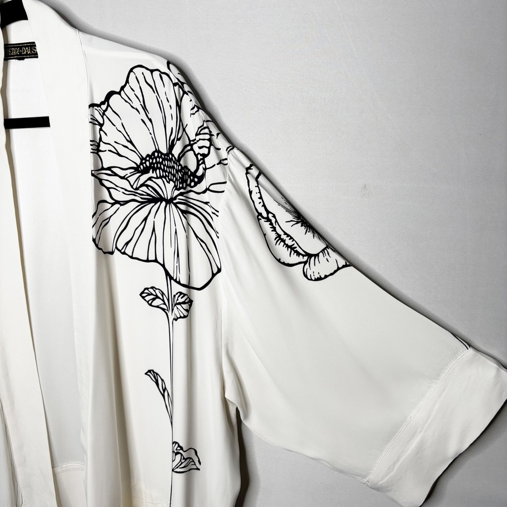 Heidi Daus Kimono Tunic Topper White Black Floral Poppy Pockets Size 3X - Picture 5 of 13